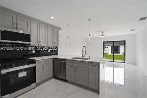 Building Photo - 5015 27th St SW
