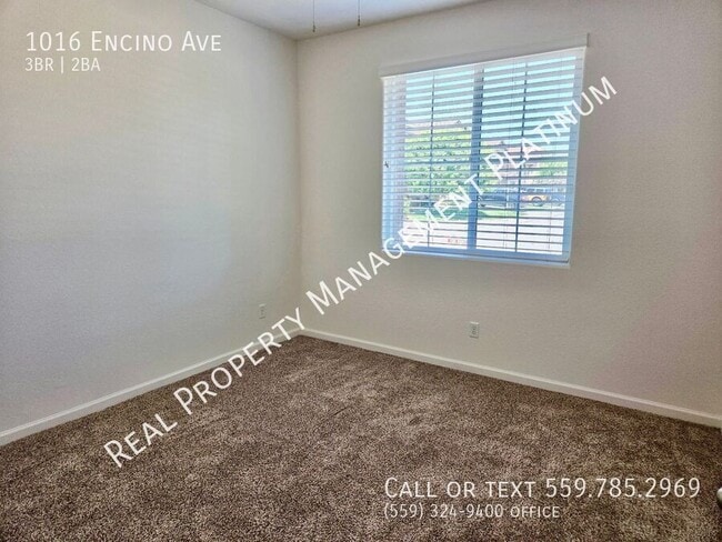 Building Photo - 1016 Encino Ave