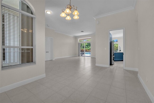Building Photo - 16310 Paddock Ln
