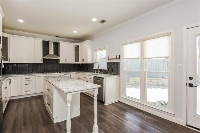 Building Photo - 5145 Firelight Ln