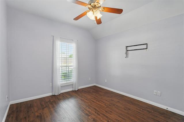 Building Photo - 529 Colgate Dr