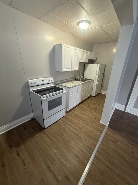 Building Photo - 1 Porter Ave