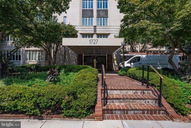 Primary Photo - 1727 Massachusetts Ave NW