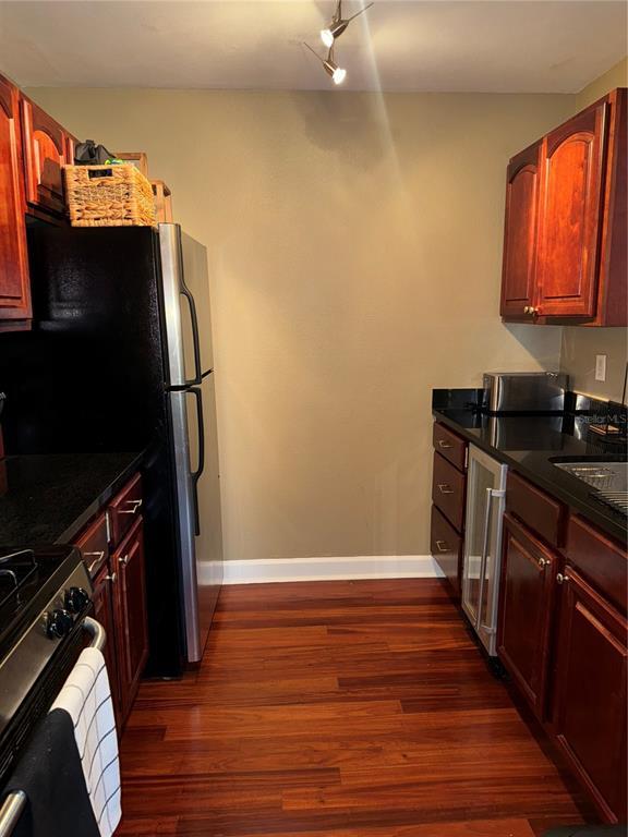 Building Photo - 2053 Dixie Belle Dr
