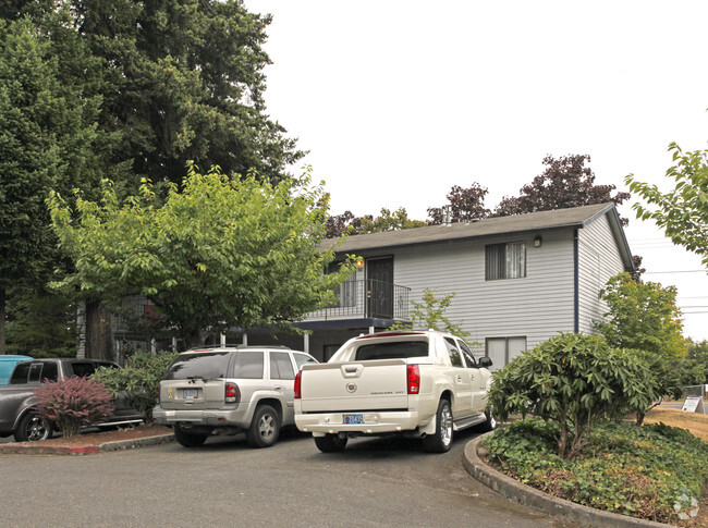 Primary Photo - Maple Meadows Apartments