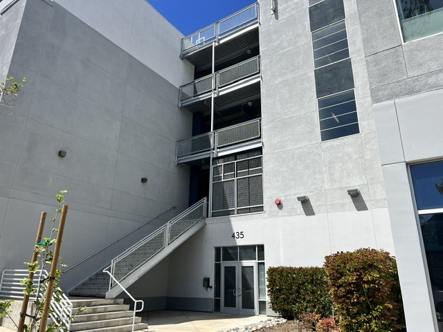 Front of complex - 435 W Center Street Promenade
