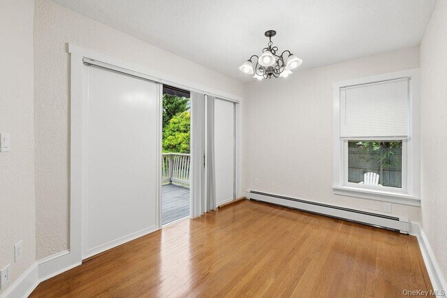 Building Photo - 61 Orchard Ave