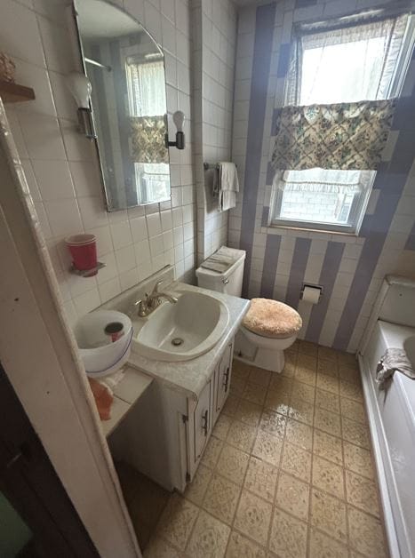 Building Photo - 4008 Cedarwood Ave