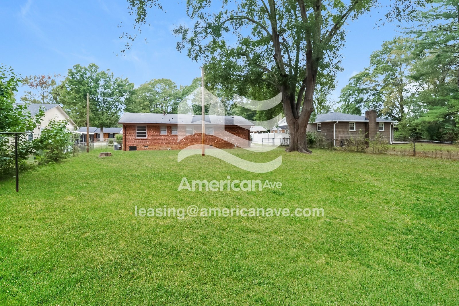 Building Photo - 105 Carver St