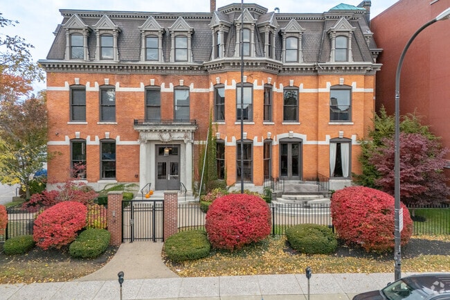 Building Photo - The Knights @ 506 Delaware