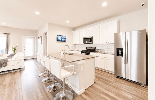 Building Photo - 7323 Teton Creek Trace
