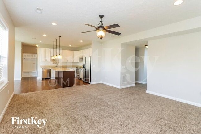Building Photo - 4290 Yellow Prairie Dr