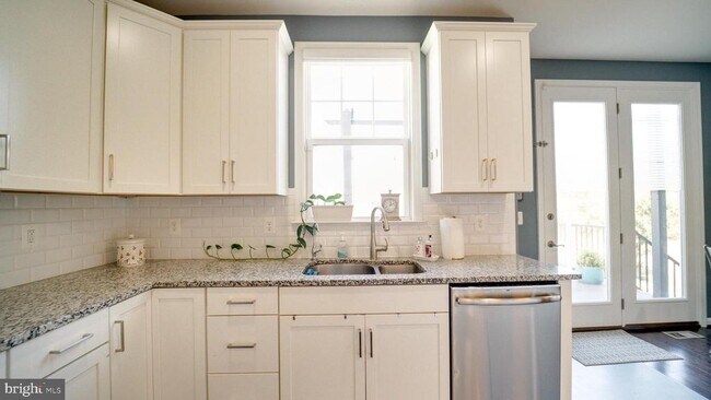 Building Photo - 24855 Bradford Forest Dr