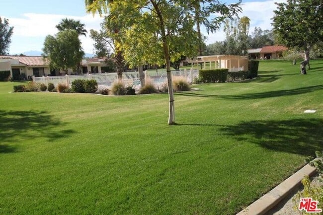 Building Photo - 40324 Pebble Beach Cir