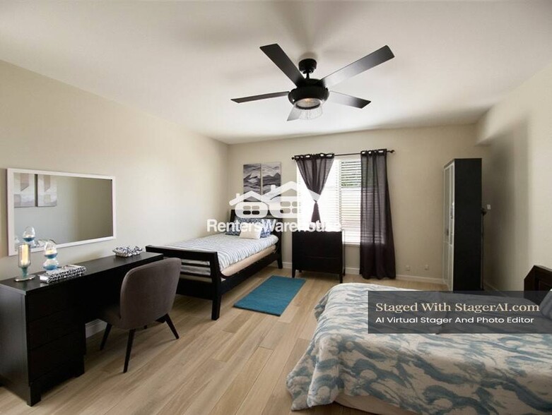 Building Photo - 6649 E Quiet Retreat