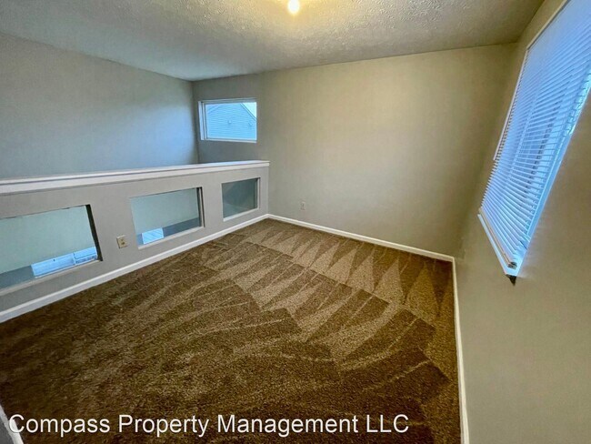 Building Photo - 3 br, 2.5 bath House - 668 Mountain Pine Dr