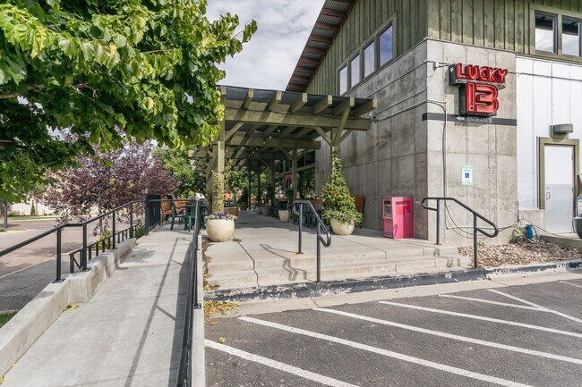 Building Photo - 4177 E Barber Station Way