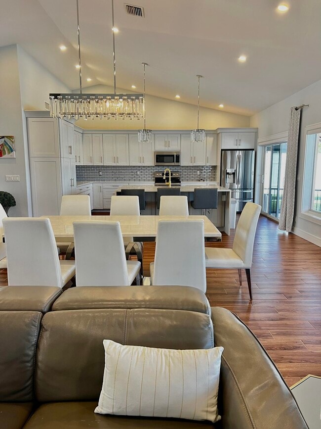 Building Photo - 20725 Waters Edge Ct