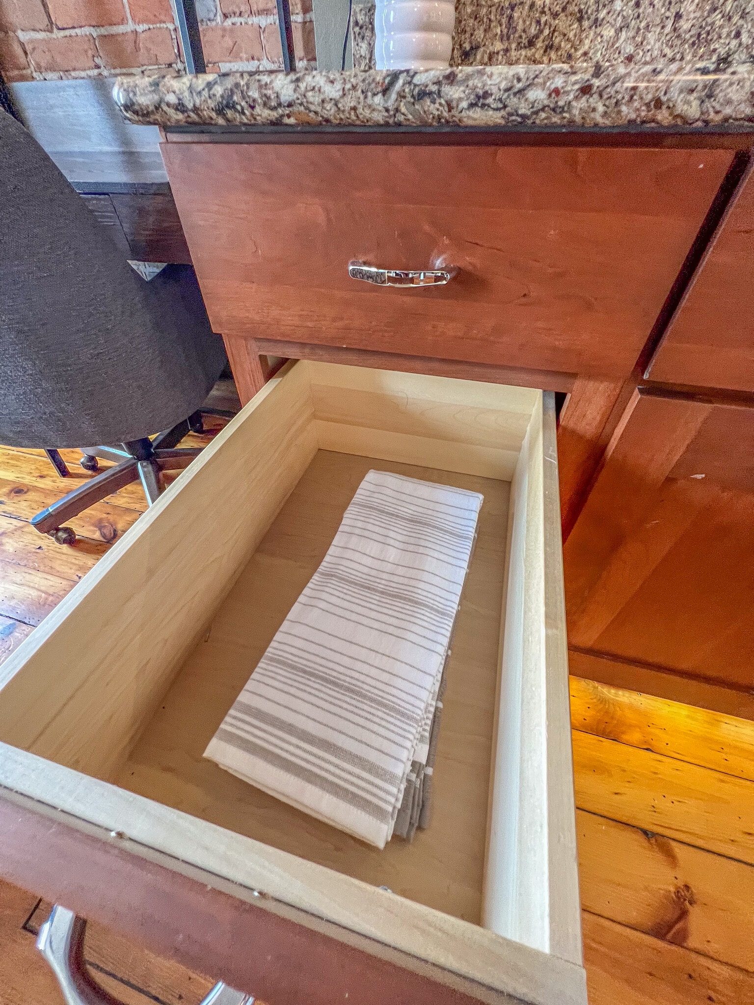 Building Photo - 1175 Iowa St