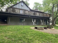 Building Photo - 1548 Bear Creek Rd