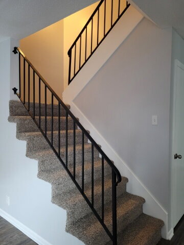 Building Photo - Cedar Bluff! Spacious 2bdrm/1.5bath