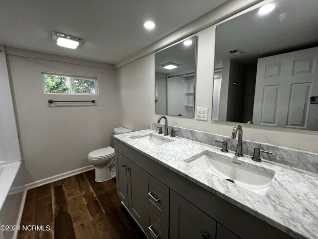 Building Photo - 1405 N Carolina Hwy 343 S