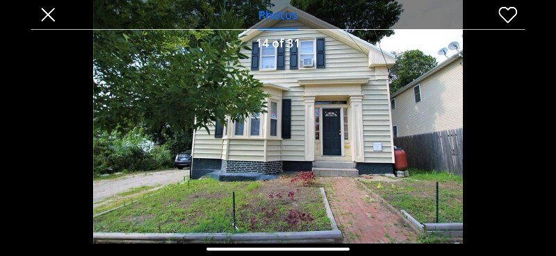 Building Photo - 38 Pleasant St