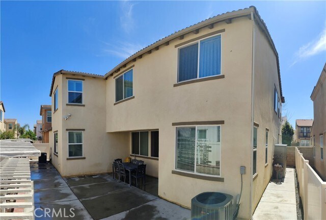 Building Photo - 6956 Dublin Dr