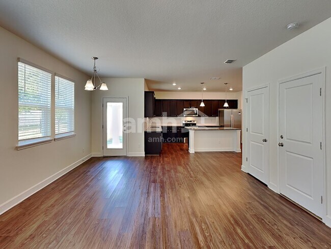 Building Photo - 105 Moultrie Crossing Ln