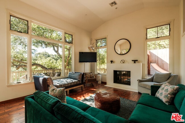 Building Photo - 21717 Encina Rd