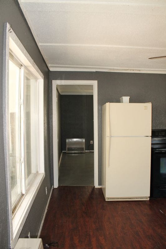 Building Photo - 12 Gold St