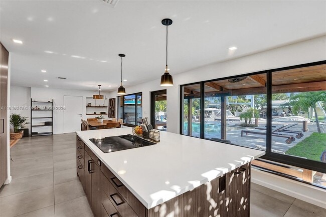 Building Photo - 1021 Guava Isle