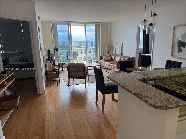 Building Photo - 19501 W Country Club Dr