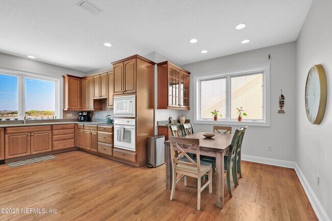 Building Photo - 2545 Ponte Vedra Blvd