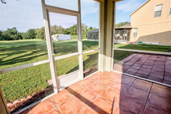 Building Photo - 6133 Lanshire Dr