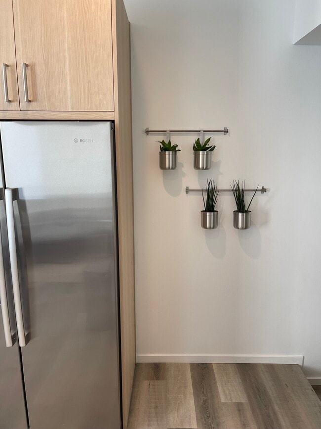 Building Photo - 8447 Delridge Wy SW