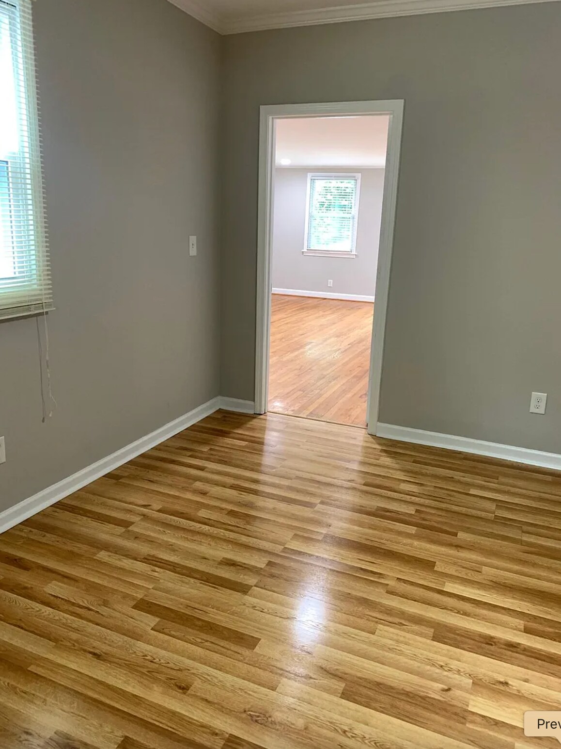 Building Photo - 864 Shadowridge Dr SE