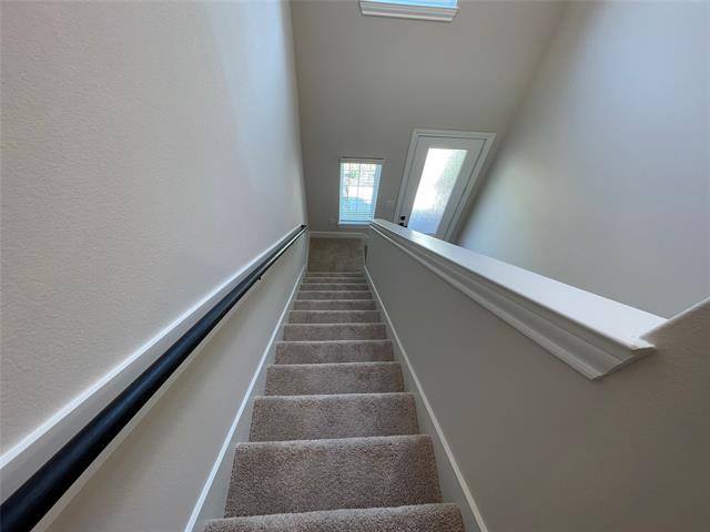 Building Photo - 1414 Windermere Wy