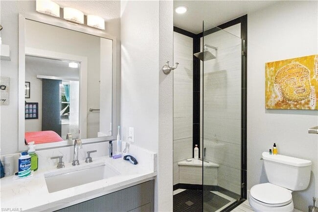 Building Photo - 10990 Goodwin St