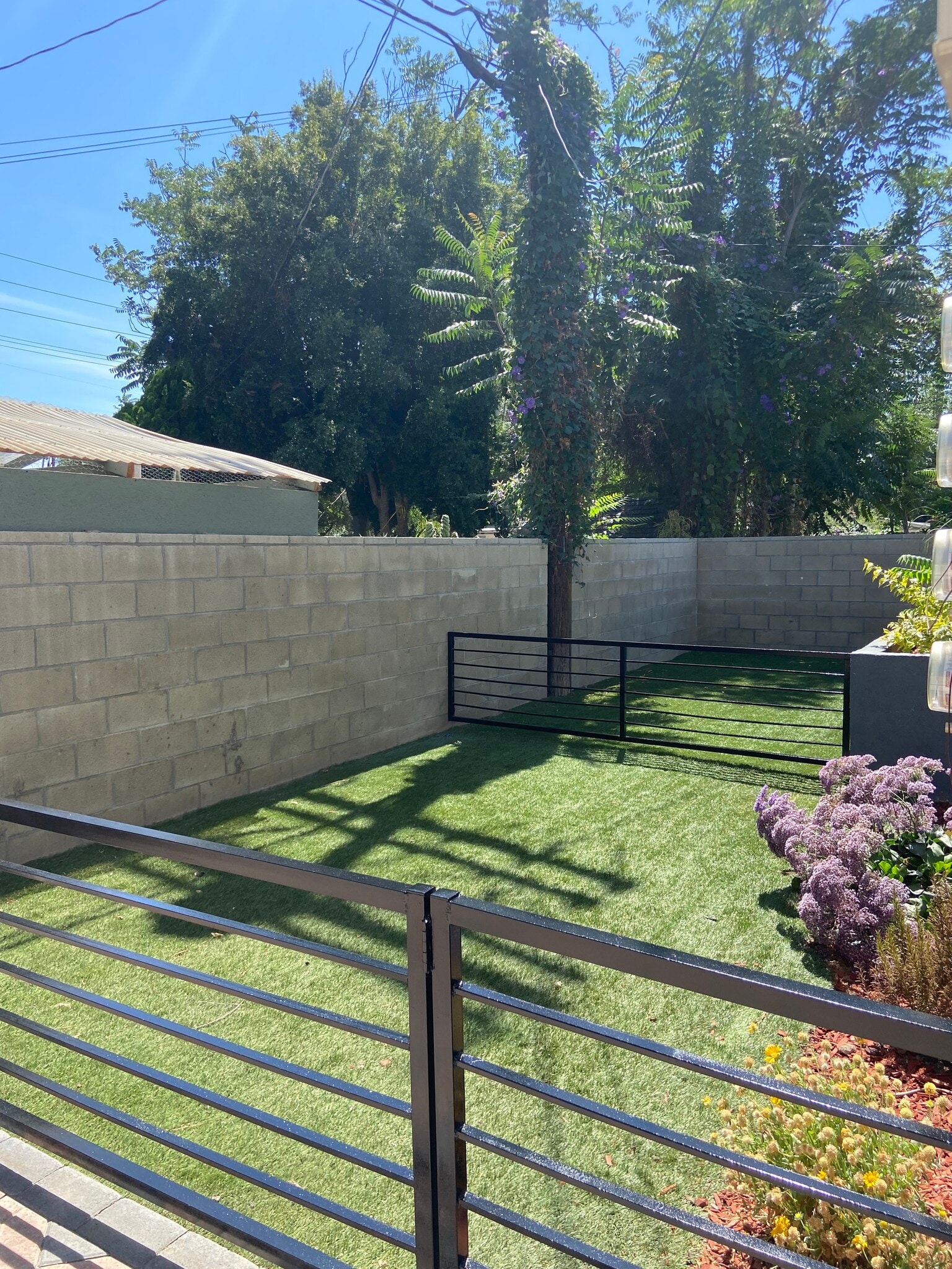 Building Photo - 11514 Emelita St