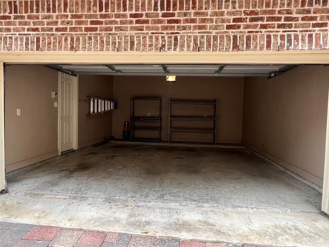 Building Photo - 5940 Kansas St