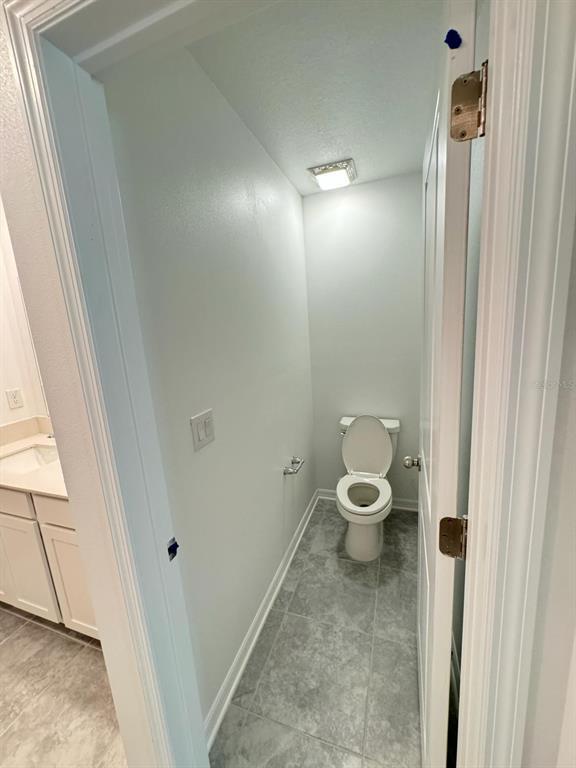 Building Photo - 724 Reggie Rd