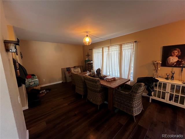 Building Photo - 1029 Delta Dr