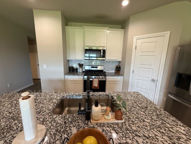Building Photo - 14605 Travertine Fls Ln