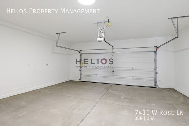 Building Photo - 7411 W Rose Ln