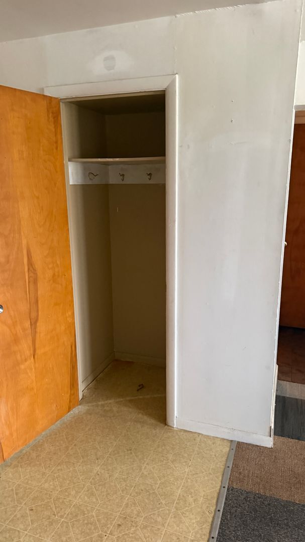 Building Photo - 1220 Randloph