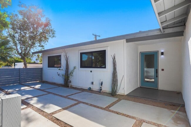 Building Photo - 2793 N Chuperosa Rd