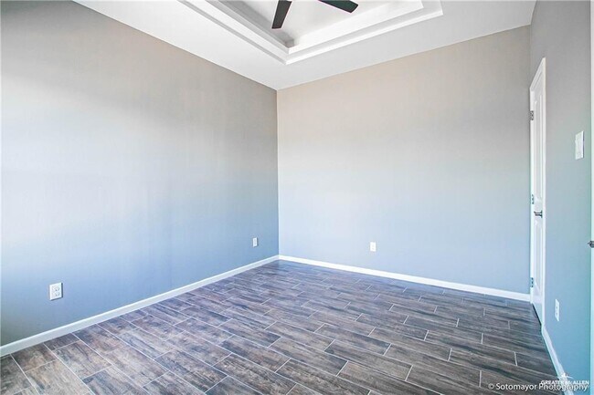 Building Photo - 19 Santa Isabel St