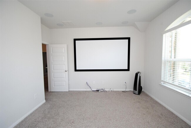 Building Photo - 8834 Arch Rock Dr