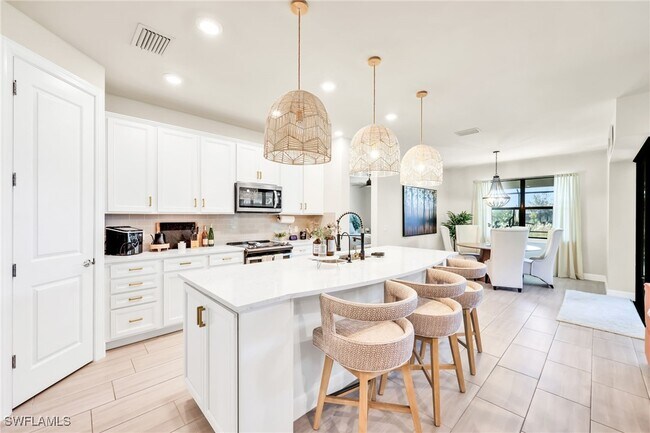 Building Photo - 19274 Elston Wy